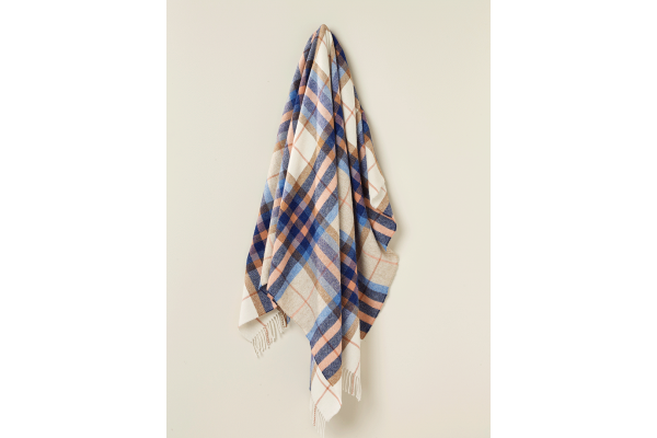 Falmouth Design Pure New Wool Throw in Ivory & Blue